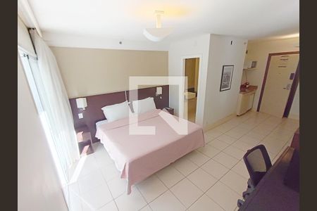 Quarto de kitnet/studio para alugar com 1 quarto, 38m² em Praia do Pecado, Macaé