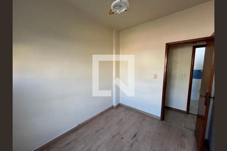 Quarto 1 de apartamento para alugar com 3 quartos, 75m² em Ilha do Governador, Rio de Janeiro
