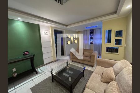 Sala 1 de casa para alugar com 5 quartos, 493m² em Vila Valqueire, Rio de Janeiro