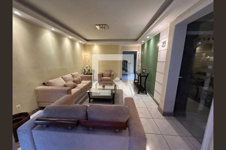 Sala 1 de casa para alugar com 5 quartos, 493m² em Vila Valqueire, Rio de Janeiro