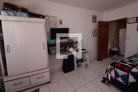 Suíte  de casa à venda com 4 quartos, 186m² em São Pedro, Osasco