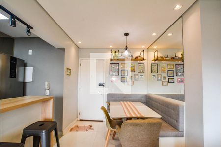 Sala de apartamento para alugar com 2 quartos, 57m² em Vila Homero Thon, Santo André