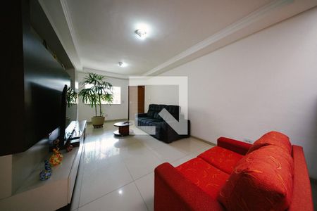 Casa à venda com 3 quartos, 100m² em Cidade Patriarca, São Paulo