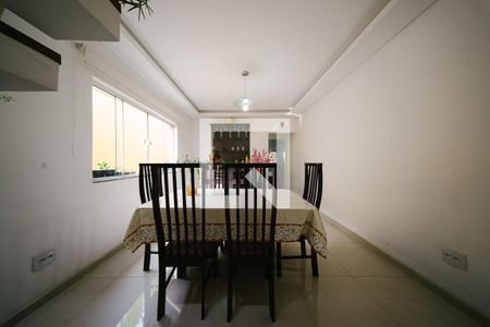 Sala de casa à venda com 3 quartos, 100m² em Cidade Patriarca, São Paulo