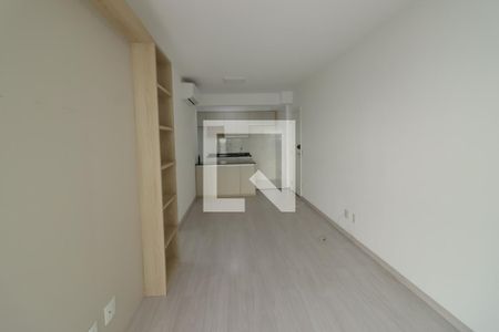Sala de apartamento para alugar com 3 quartos, 84m² em Centro, Osasco