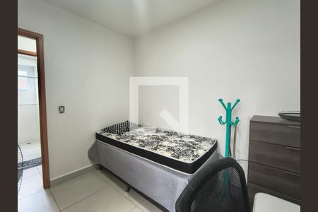 Quarto 1 de apartamento para alugar com 2 quartos, 75m² em Portal do Vale, Uberlândia