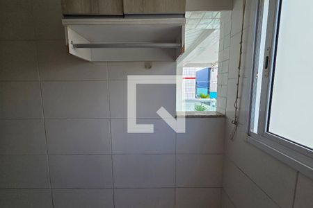 Área de Serviço de apartamento para alugar com 2 quartos, 94m² em Cidade Ocian, Praia Grande