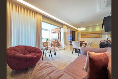Sala  de apartamento à venda com 3 quartos, 102m² em Santo Agostinho, Belo Horizonte