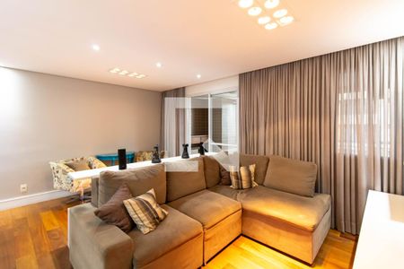 Sala de apartamento para alugar com 3 quartos, 100m² em Jardim Santa Edwirges, Guarulhos