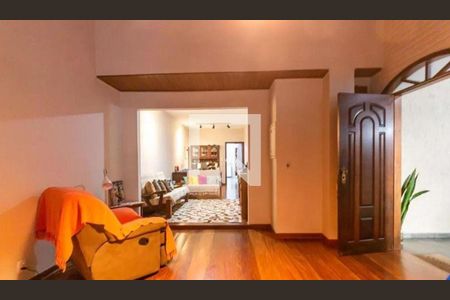 Casa à venda com 4 quartos, 170m² em Conjunto Residencial Butanta, São Paulo