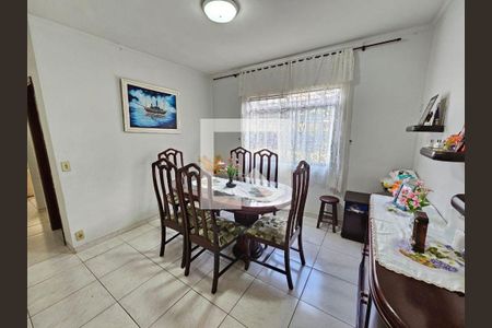 Casa à venda com 3 quartos, 144m² em Jardim Sarah, São Paulo
