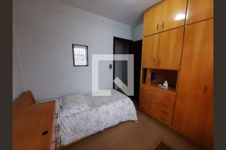 Casa à venda com 3 quartos, 226m² em Jardim Peri Peri, São Paulo