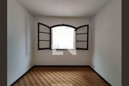 Casa à venda com 3 quartos, 150m² em Jardim Pinheiros, São Paulo
