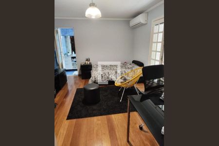 Casa à venda com 3 quartos, 220m² em Jardim Bonfiglioli, São Paulo