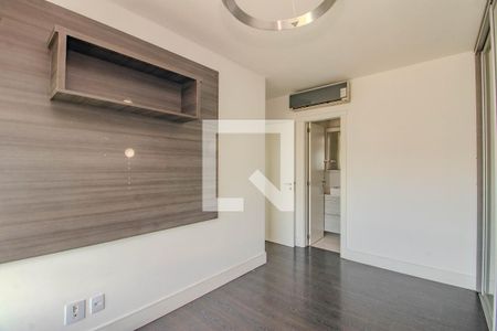 Suíte de apartamento para alugar com 2 quartos, 74m² em Três Figueiras, Porto Alegre