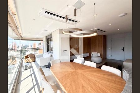 Apartamento à venda com 3 quartos, 154m² em Campo Belo, São Paulo