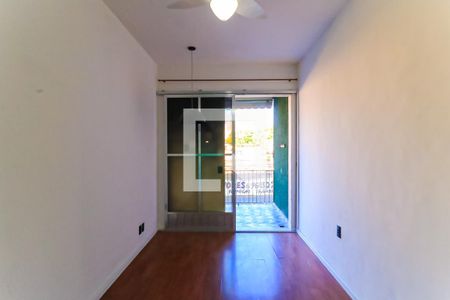 Sala de apartamento para alugar com 2 quartos, 58m² em Piedade, Rio de Janeiro