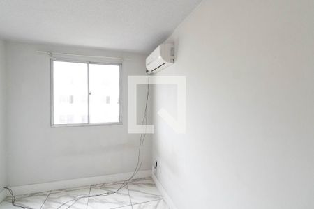 Quarto 2 de apartamento para alugar com 2 quartos, 45m² em Santa Cruz, Rio de Janeiro
