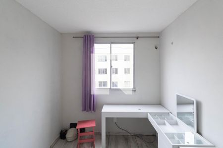 Quarto 1 de apartamento para alugar com 2 quartos, 45m² em Santa Cruz, Rio de Janeiro