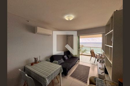 Sala de apartamento à venda com 1 quarto, 50m² em Recreio dos Bandeirantes, Rio de Janeiro
