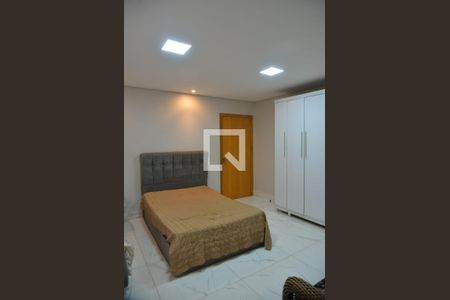 Quarto de casa à venda com 5 quartos, 462m² em Setor Crimeia Oeste, Goiânia