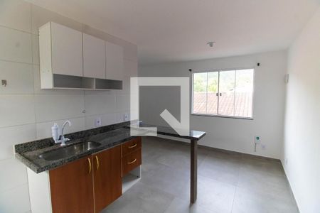 Sala e Cozinha  de casa para alugar com 2 quartos, 70m² em Engenho do Mato, Niterói