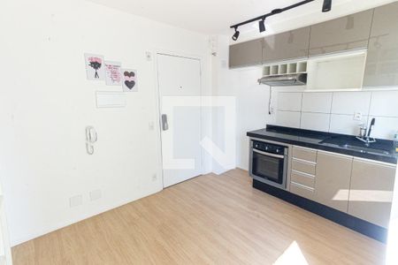 Sala/Cozinha de apartamento para alugar com 1 quarto, 28m² em Brás, São Paulo