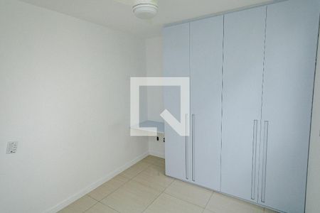 Quarto 1 de apartamento para alugar com 2 quartos, 50m² em Campo Grande, Rio de Janeiro