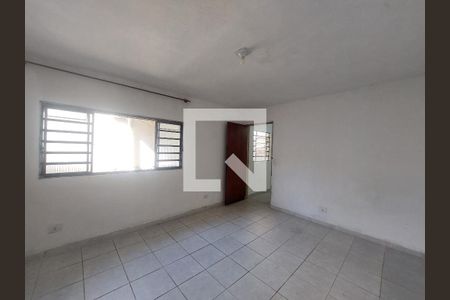 Sala de casa para alugar com 1 quarto, 60m² em Jardim das Imbuias, São Paulo