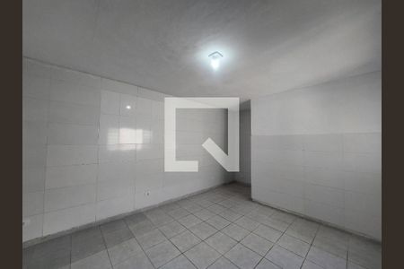 Sala de casa para alugar com 1 quarto, 60m² em Jardim das Imbuias, São Paulo