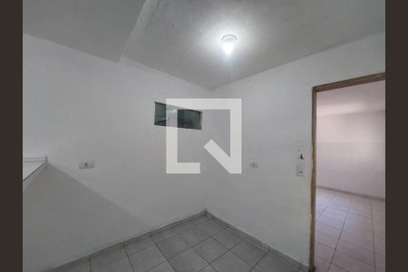 Sala de casa para alugar com 1 quarto, 60m² em Jardim das Imbuias, São Paulo