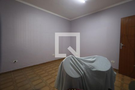 Quarto 2 de casa para alugar com 3 quartos, 120m² em Parque Santa Madalena, São Paulo