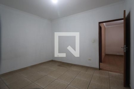 Quarto 3 de casa para alugar com 3 quartos, 120m² em Parque Santa Madalena, São Paulo