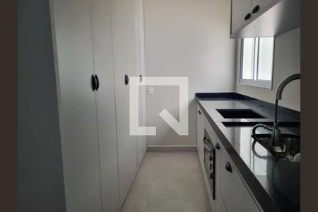 Cozinha de apartamento para alugar com 2 quartos, 50m² em Jardins do Império, Indaiatuba