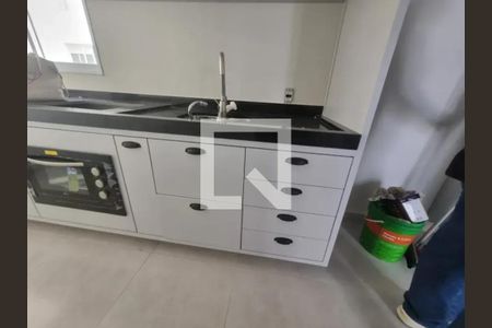 Cozinha de apartamento para alugar com 2 quartos, 50m² em Jardins do Império, Indaiatuba