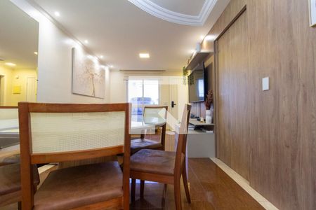 Sala de casa de condomínio à venda com 3 quartos, 199m² em Jardim Santa Maria, São Paulo
