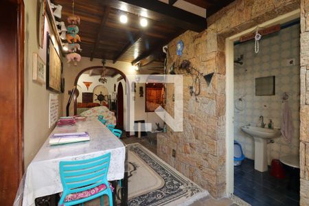 Saleta de casa à venda com 3 quartos, 300m² em Jardim Bela Vista, Santo André