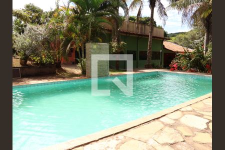 Piscina de casa de condomínio à venda com 3 quartos, 300m² em Sitios de Recreio Ipe, Goiânia