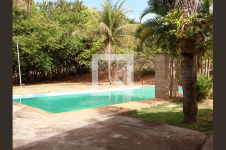 Piscina de casa de condomínio à venda com 3 quartos, 300m² em Sitios de Recreio Ipe, Goiânia