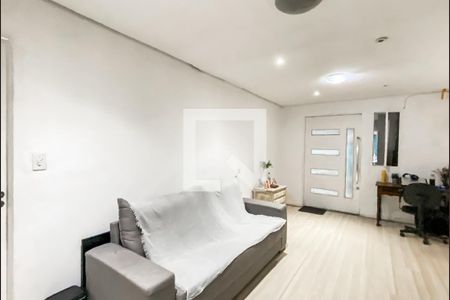 Sala  de casa à venda com 3 quartos, 125m² em Vila Nhocuné, São Paulo