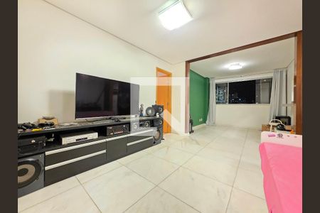 Sala  de apartamento à venda com 3 quartos, 95m² em Vila da Serra, Nova Lima