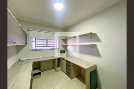 Quarto 1 de casa à venda com 3 quartos, 400m² em Vila Medeiros, São Paulo