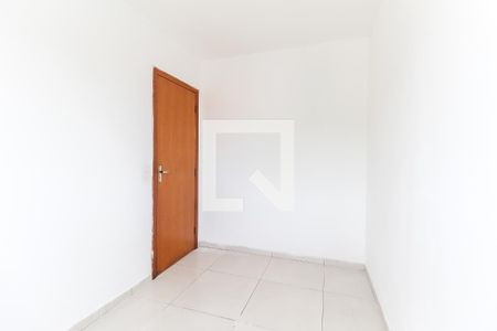 Quarto 1 de apartamento para alugar com 2 quartos, 43m² em Chácara Três Meninas, São Paulo