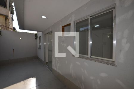 Varanda de apartamento para alugar com 2 quartos, 45m² em Bento Ribeiro, Rio de Janeiro