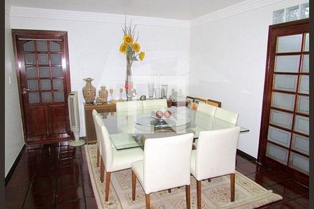 Apartamento à venda com 4 quartos, 137m² em Aclimação, São Paulo