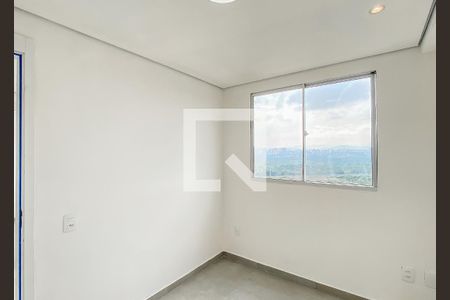 Quarto 2 de apartamento para alugar com 2 quartos, 33m² em Vila Silvia, São Paulo