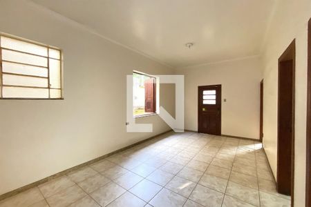 Sala de casa à venda com 4 quartos, 420m² em Centro, Nova Lima