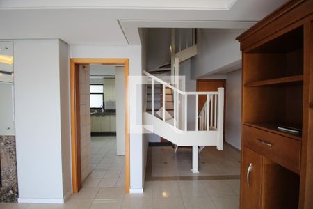 Sala 1 de apartamento para alugar com 3 quartos, 242m² em Rio Branco, Porto Alegre