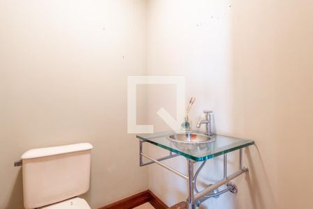Lavabo 2 de apartamento para alugar com 3 quartos, 242m² em Rio Branco, Porto Alegre