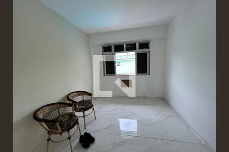 Quarto 1 de apartamento para alugar com 2 quartos, 55m² em Vila Valqueire, Rio de Janeiro
